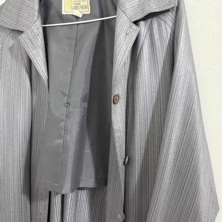 [BUNJANG] Vintage Striped Suit Jacket / 빈티지 여성복 스트라이프 정장 자켓