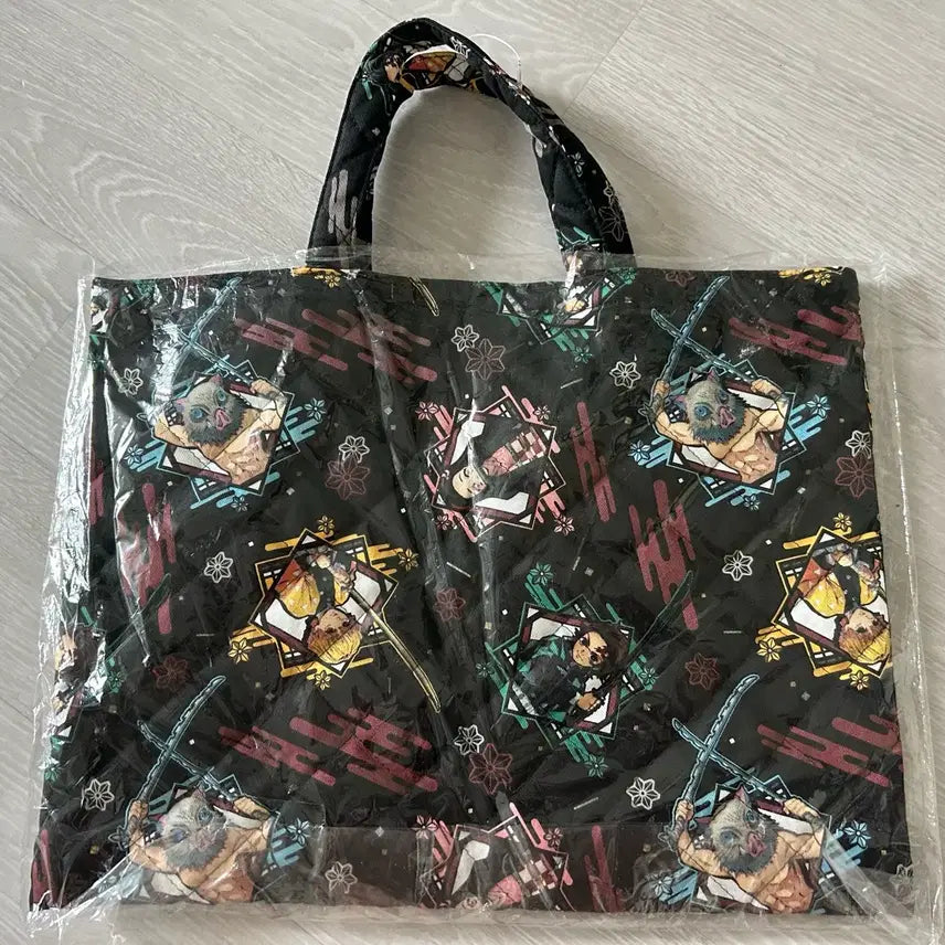 [BUNJANG] Demon Slayer Quilted Tote Bag (Tanjiro, Zenitsu, Inosuke, Nezuko) / 귀멸의칼날 캐릭터 가방 새상품
