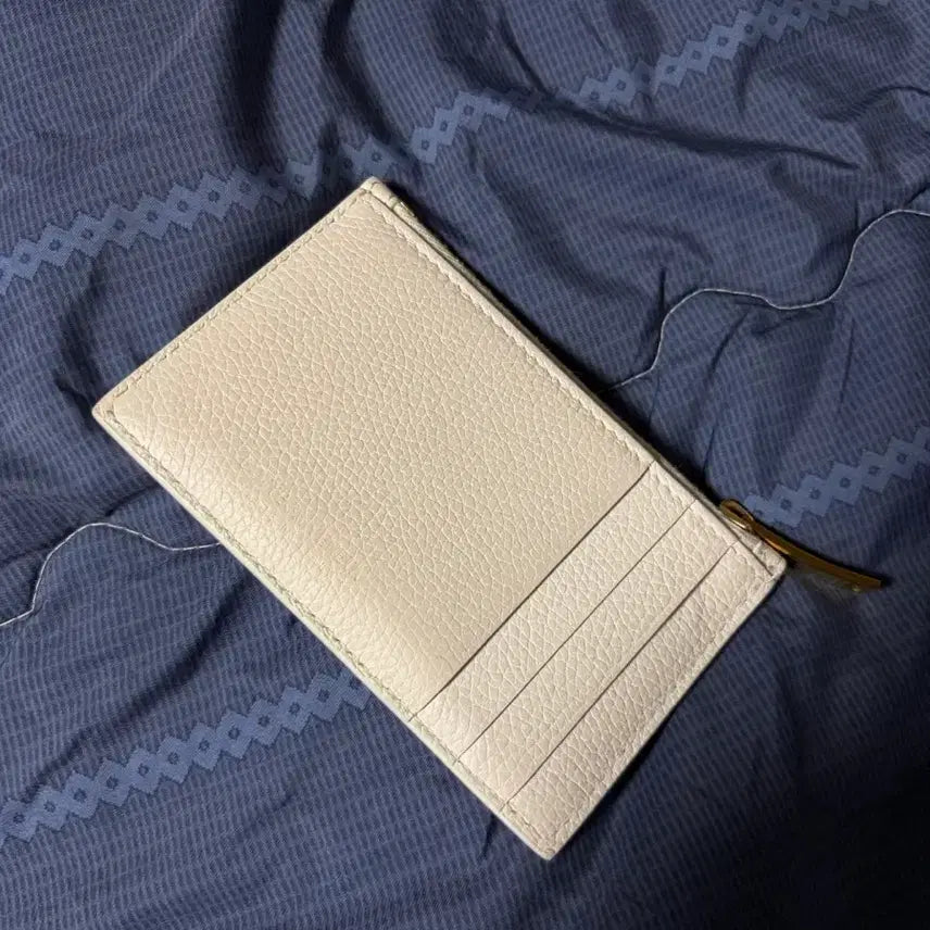 [BUNJANG] Bottega Veneta White Zipper Card Case / 보테가베네타 화이트 지퍼 카드 케이스