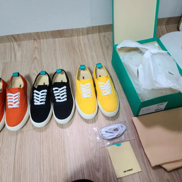 [BUNJANG] Rimt Studio Sneakers / 림트 스튜디오 스니커즈