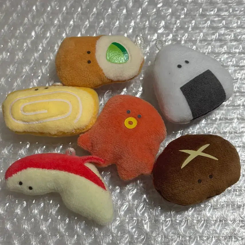 [BUNJANG] Tsuburana Hitomi Round Eyes Food Plush Keychain Gacha / 츠부라나 히토미 동그란 눈동자 일본 눈알 음식 인형 키링 가챠