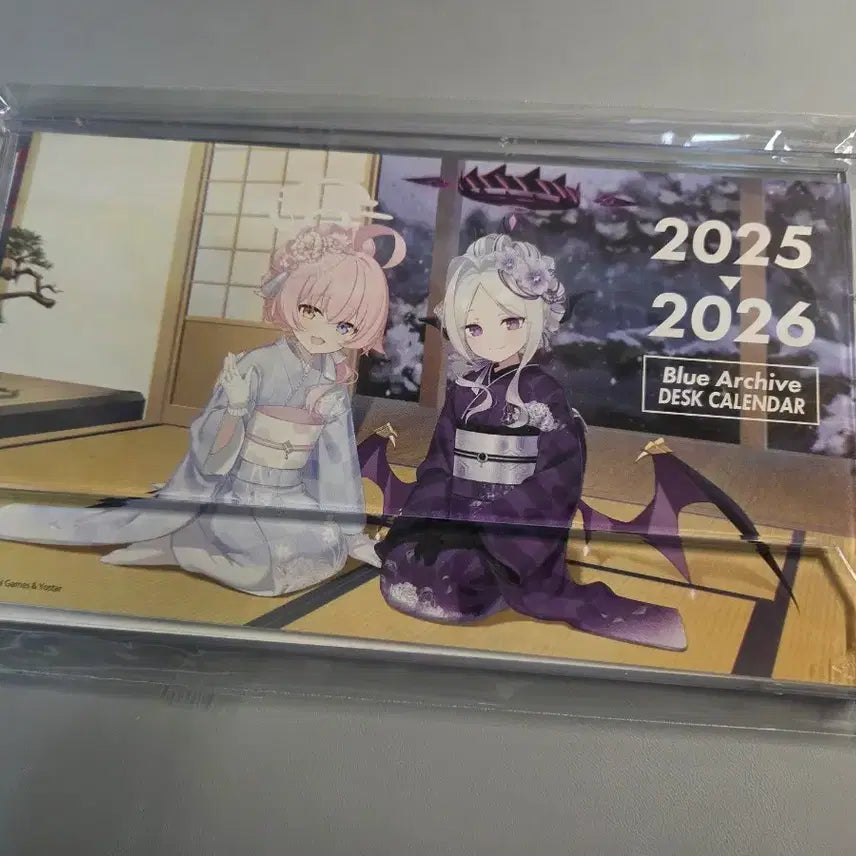 [BUNJANG] Blue Archive Hina &amp; Hoshino 2025 Desk Calendar / 블루 아카이브 요스타 히나 호시노 2025 데스크 캘린더