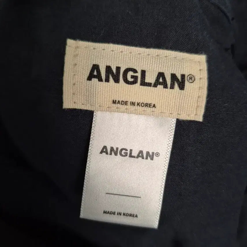 [SOLD OUT] ANGLAN 네이비 플리츠 반바지 (밴딩)