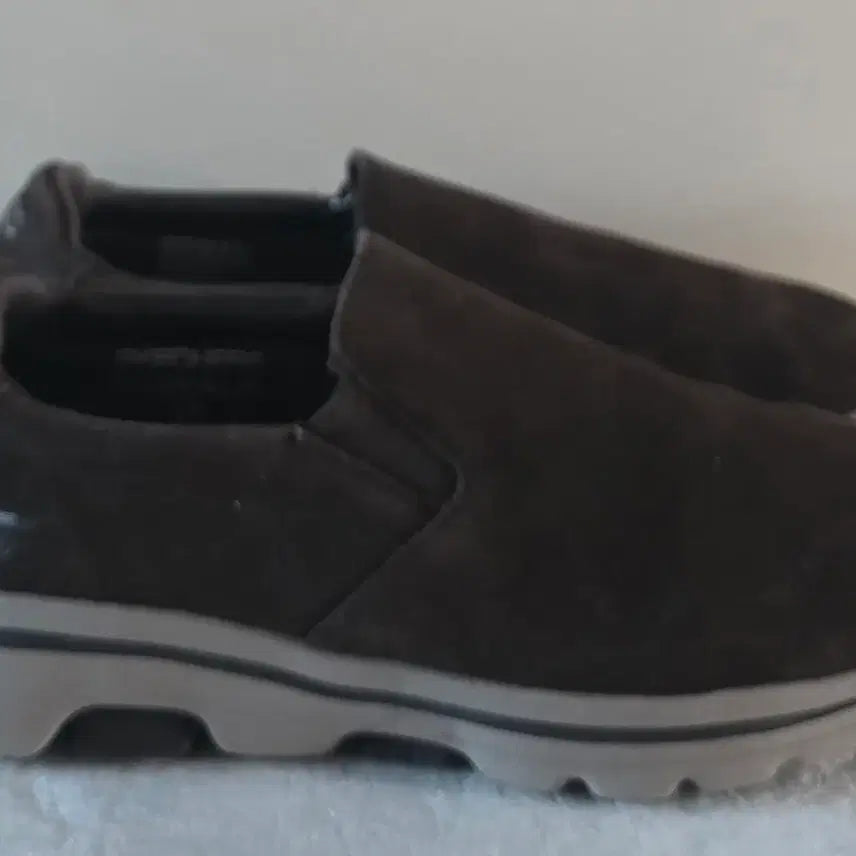 [BUNJANG] Skechers Go Walk 5 Slip-on Special Edition Chocolate Brown Sneakers / [250] 스케쳐스 고워크5 슬립온 스페셜 초콜릿브라운ㅡ단종매물,최저가