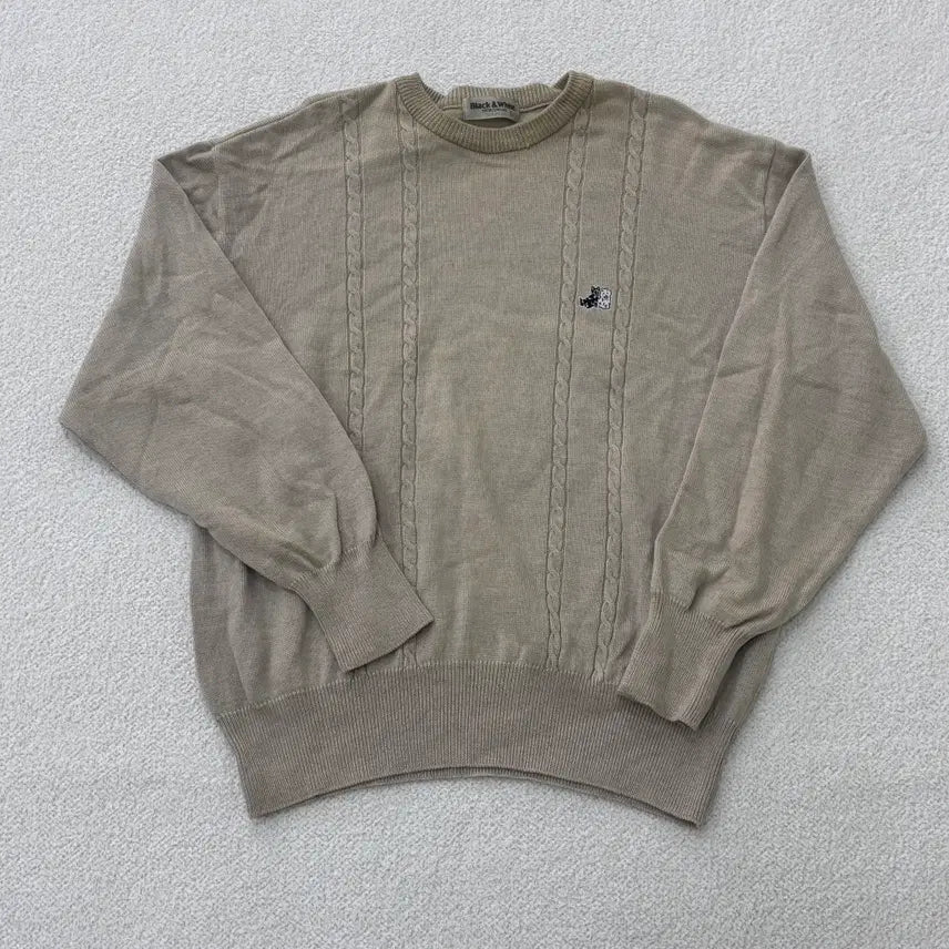 [BUNJANG] Vintage Black and White Sweater / L 블랙앤화이트 빈티지 스웨터 0303E