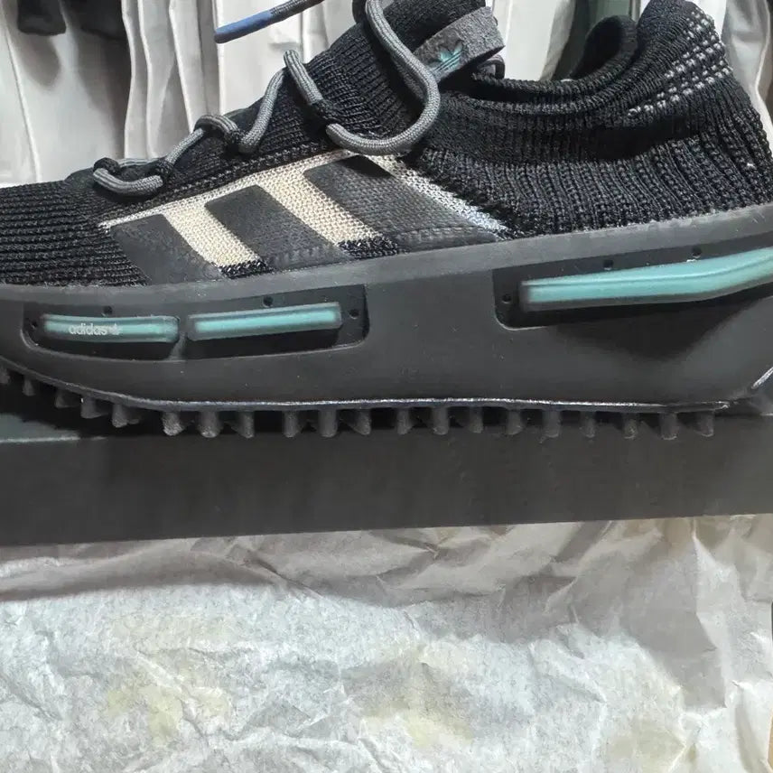 [BUNJANG] Adidas NMD S1 Black Sneakers / 아디다스 NMD S1 블랙 HP5523 265