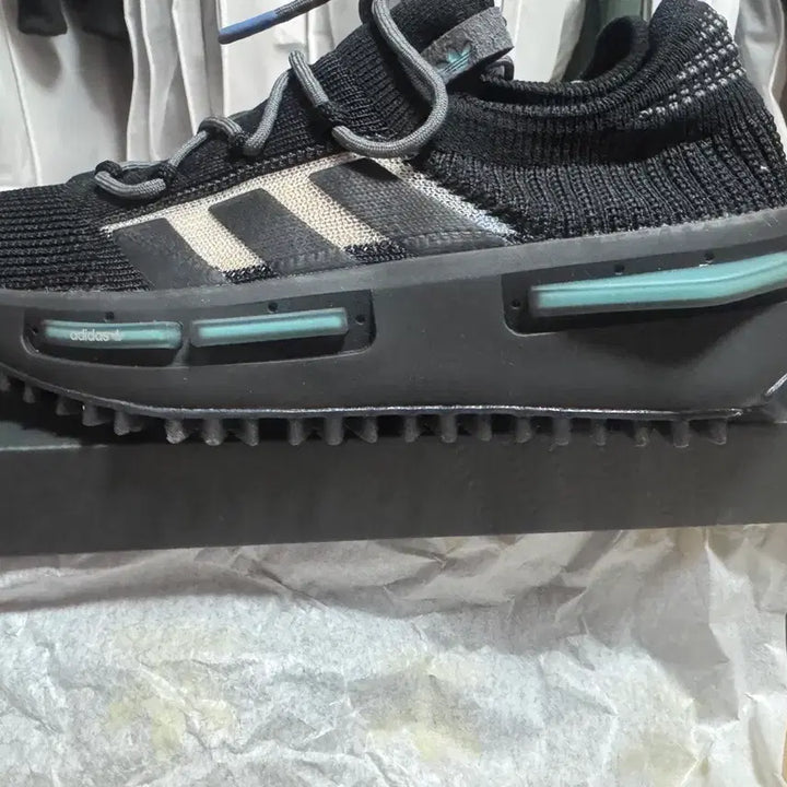 [BUNJANG] Adidas NMD S1 Black Sneakers / 아디다스 NMD S1 블랙 HP5523 265