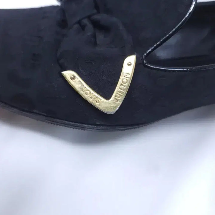 [BUNJANG] Louis Vuitton Amulet Loafer Sneakers 37 / 루이비통 애뮬릿 로퍼 스니커즈 37