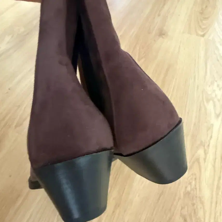 [BUNJANG] H&amp;M Suede Ankle Boots 39 New / 가격내림)h&amp;m 스웨이드 앵클 부츠 39 새상품