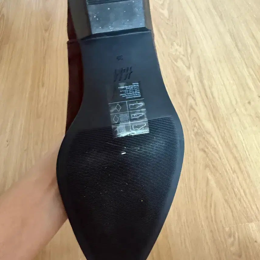 [BUNJANG] H&amp;M Suede Ankle Boots 39 New / 가격내림)h&amp;m 스웨이드 앵클 부츠 39 새상품