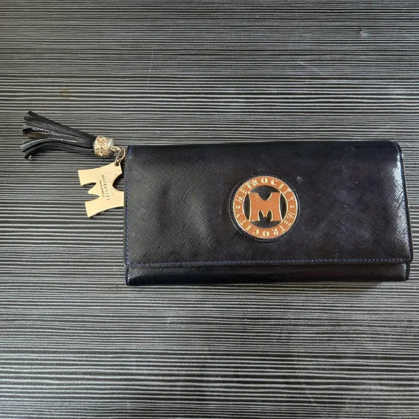 [BUNJANG] Metrocity Black Tassel Long Wallet / 메트로시티 블랙 장지갑 태슬 장식