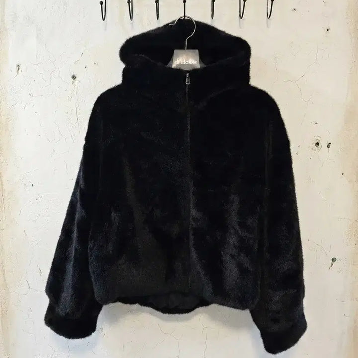 [BUNJANG] Piera Bella Black Fur Hooded Zip-Up (Size 55) / 피에라 벨라 블랙 퍼 후드 집업 55