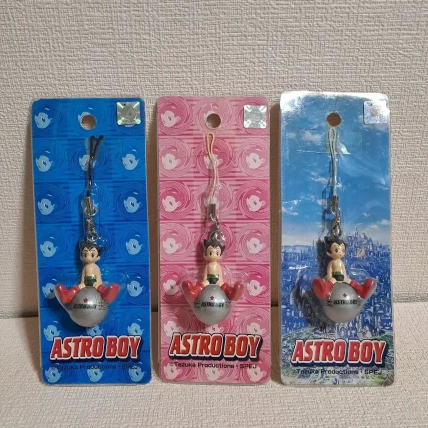 [BUNJANG] Astro Boy (Atom) Figurine Handphone Accessory Strap / 아톰 [ 피겨 악세사리 ] 고전 핸드폰 아스트로보이 굿즈