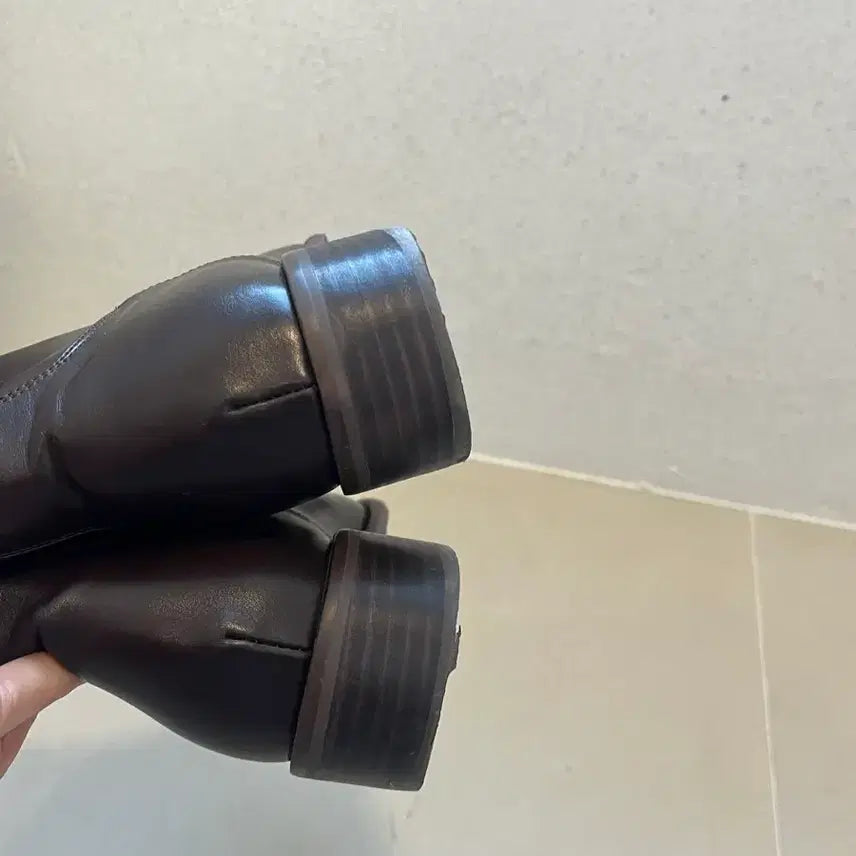 [BUNJANG] Komorebi Museum Cow Leather Classic Middle Boots Brown 240 / 코모레비뮤지엄 카우레더 스트랩 클래식 미들부츠 브라운 240