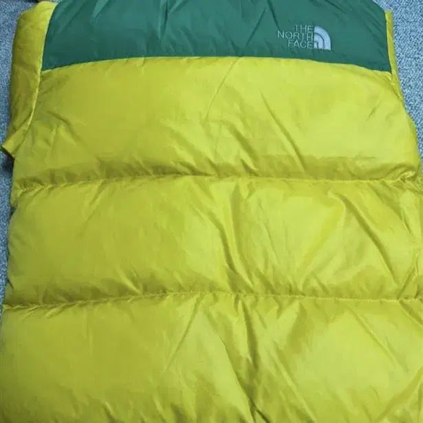 [BUNJANG] The North Face Nuptse 700 Yellow Green Padded Jacket / 노스페이스 눕시 700 옐로우 그린 패딩 95