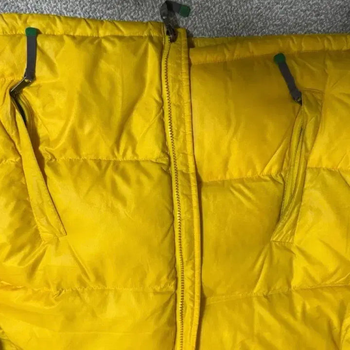 [BUNJANG] The North Face Nuptse 700 Yellow Green Padded Jacket / 노스페이스 눕시 700 옐로우 그린 패딩 95