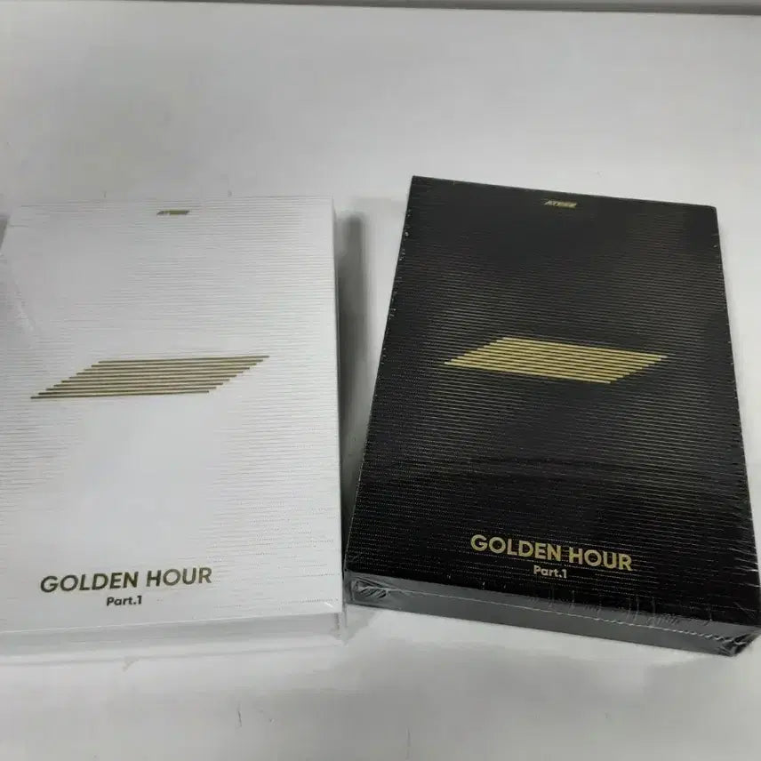 [BUNJANG] ATEEZ Golden Hour Part.1 Album (White/Black) Unsealed / 에이티즈 골든아워 Part.1 앨범 화이트/블랙