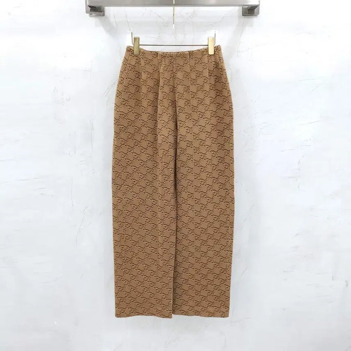 [BUNJANG] Fendi Logo Knit Pants Camel / 40 / 펜디 로고 니트 팬츠 카멜 FZR735