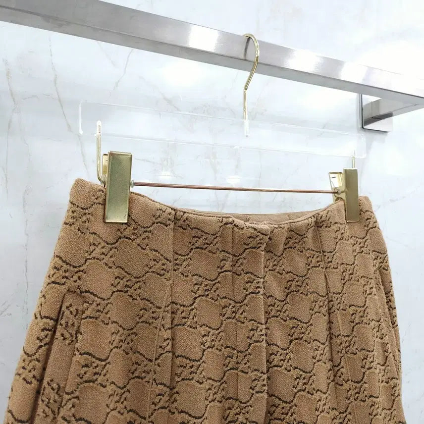 [BUNJANG] Fendi Logo Knit Pants Camel / 40 / 펜디 로고 니트 팬츠 카멜 FZR735