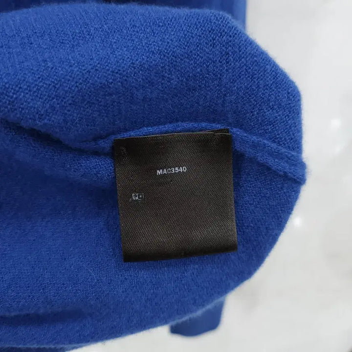 [BUNJANG] Loro Piana Cashmere Blue V-Neck Knit Sweater / 52 / 로로피아나 캐시미어 블루 브이넥 니트