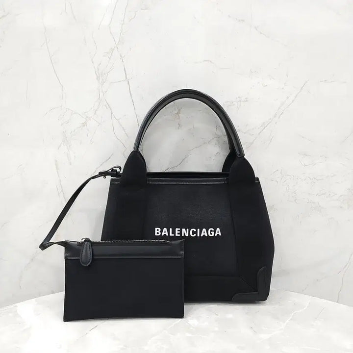 [BUNJANG] Balenciaga Cabas Top Handle Tote Bag XS / 발렌시아가 블랙 로고 카바스 탑핸들 토트백 XS 390346