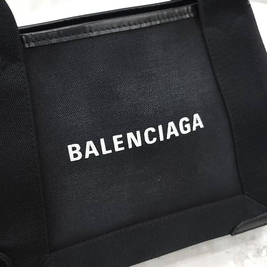 [BUNJANG] Balenciaga Cabas Top Handle Tote Bag XS / 발렌시아가 블랙 로고 카바스 탑핸들 토트백 XS 390346