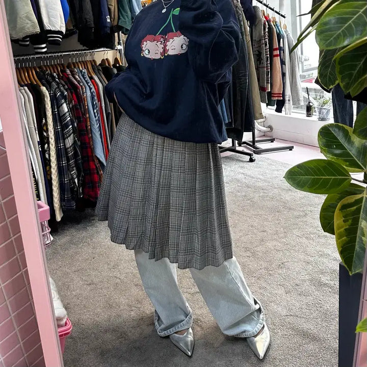 [SOLD OUT] EMODA 그레이 체크랩 스커트M