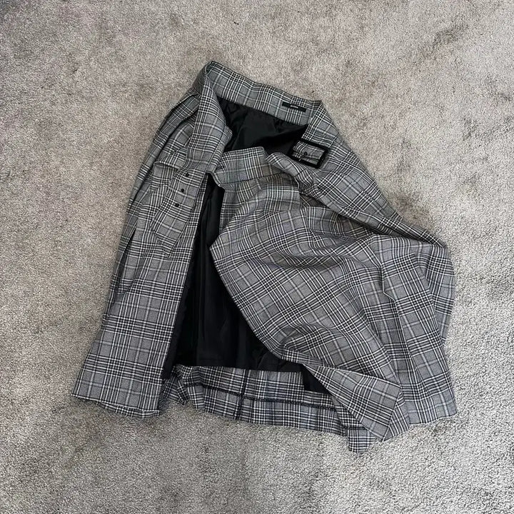 [SOLD OUT] EMODA 그레이 체크랩 스커트M