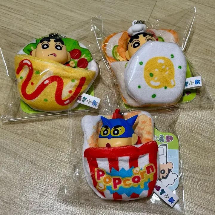 [BUNJANG] Crayon Shin-chan Food Dessert Bedding Keychain Set / 새상품 짱구 이불 키링 액션가면 오믈렛 팝콘 토스트