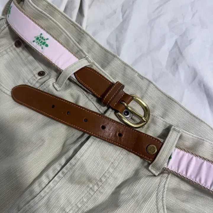 [BUNJANG] Brooks Brothers Turtle Embroidered Leather Belt / Usa 브룩스 브라더스 터틀 자수 레더 벨트