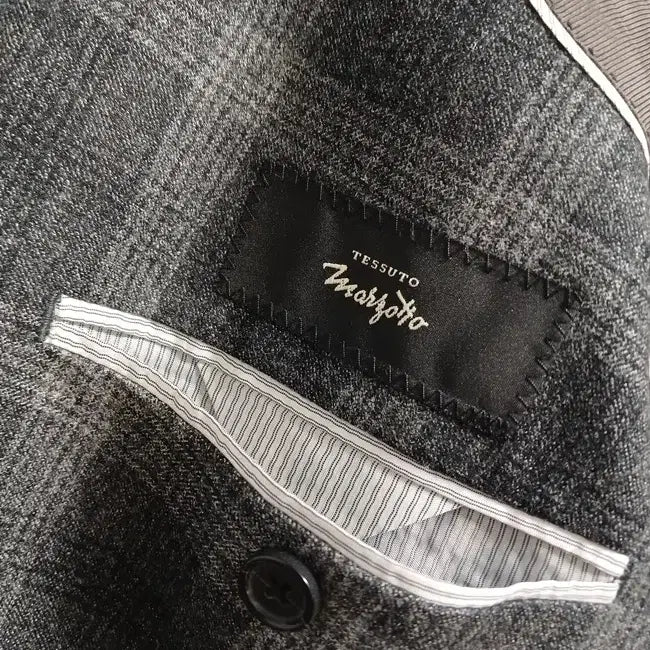 [BUNJANG] Banana Republic Blazer Jacket / (38) 바나나리퍼블릭 블레이저 마이 자켓