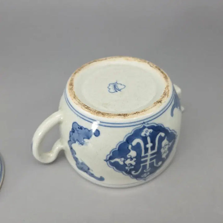 [BUNJANG] Antique Chinese Celadon Porcelain Teapot with Bat Motif / 도안이 특이한 청대양식 수자에 박쥐문 다관