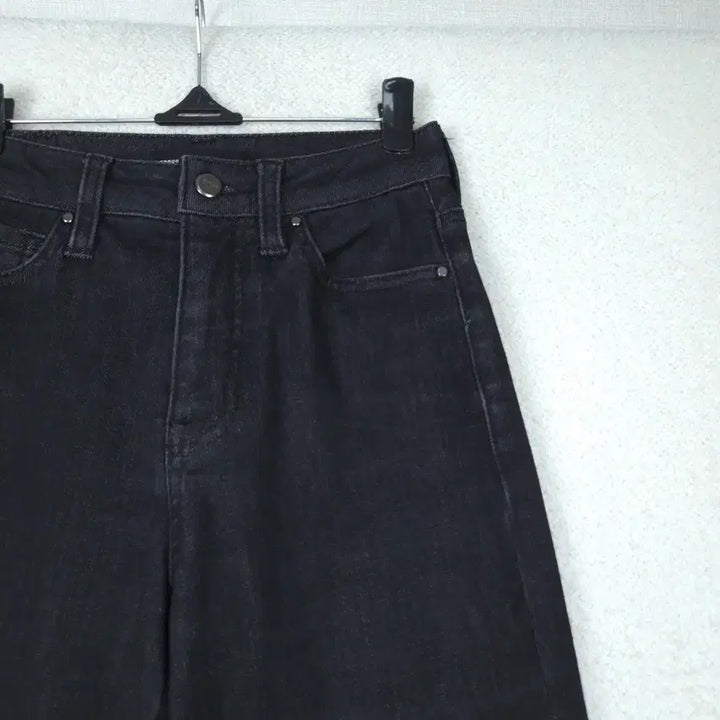 [SOLD OUT] 게스 여성 블랙 와이드 청바지 데님 팬츠(24~25)