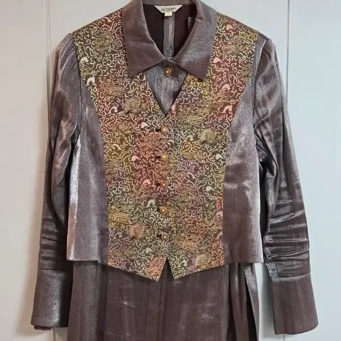 [BUNJANG] Lee Young-hye Collection Pattern Blouse Vest Set / 이영혜 콜렉션 패턴 블라우스 조끼 세트