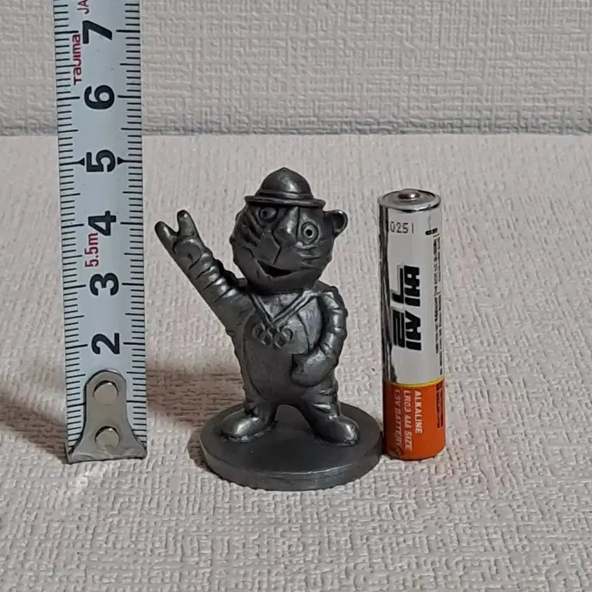 [BUNJANG] Hodori Figurine Tin Figurine Seoul Olympic / 호돌이 피규어 [ 주석 ] 레트로 피겨린 서울올림픽 근대사