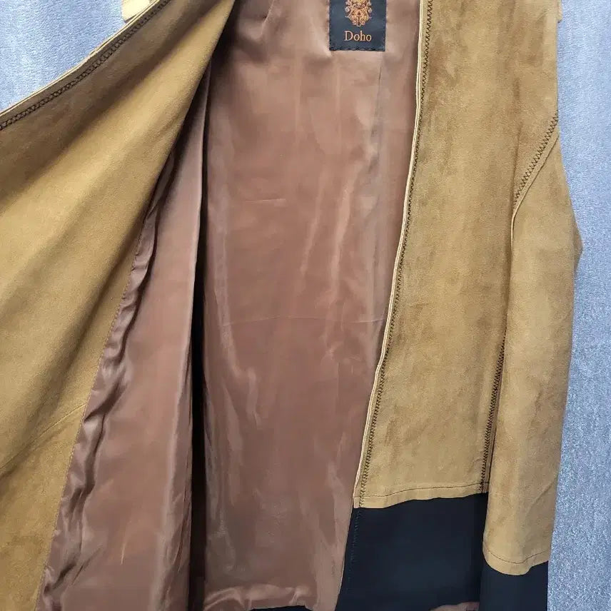[BUNJANG] Doho Suede Color-Block Vest / Doho 스웨이드 배색 조끼 베스트