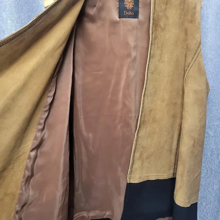 [BUNJANG] Doho Suede Color-Block Vest / Doho 스웨이드 배색 조끼 베스트
