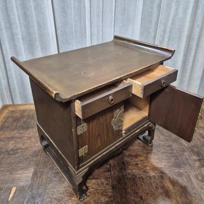 [BUNJANG] Korean Antique Jeonju Beoseon Head Cabinet / 한국전통 고가구 전주 버선 머릿장
