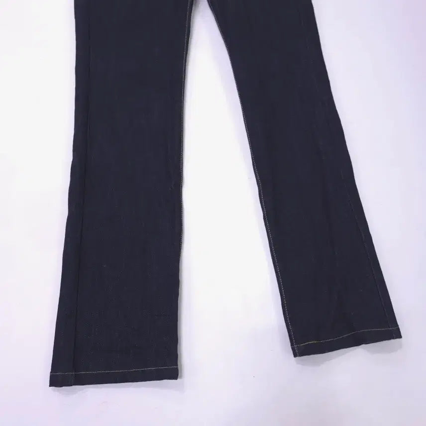 [SOLD OUT] 캘빈클라인) 매장판 여성 큐빅 인디고 청바지 -28