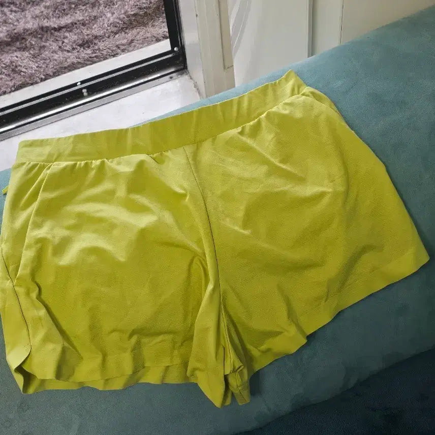 [BUNJANG] Lime Green Women&