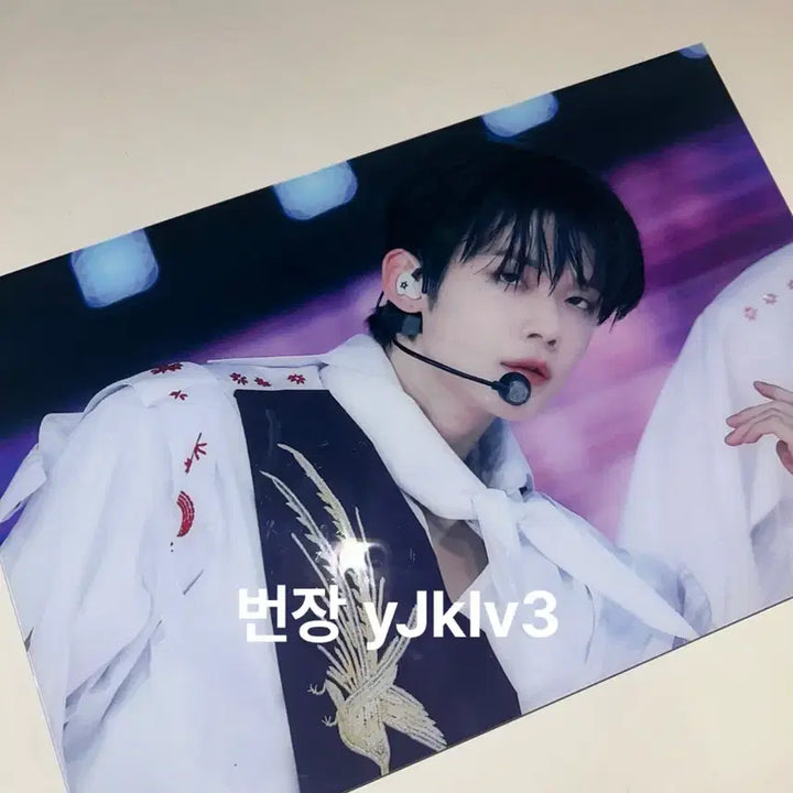 [BUNJANG] TXT Yeonjun Frame Bundle Set / [마지막에눌]투바투 연준 액자 양도 수빈 범규 태현 휴닝카이 포카 분철