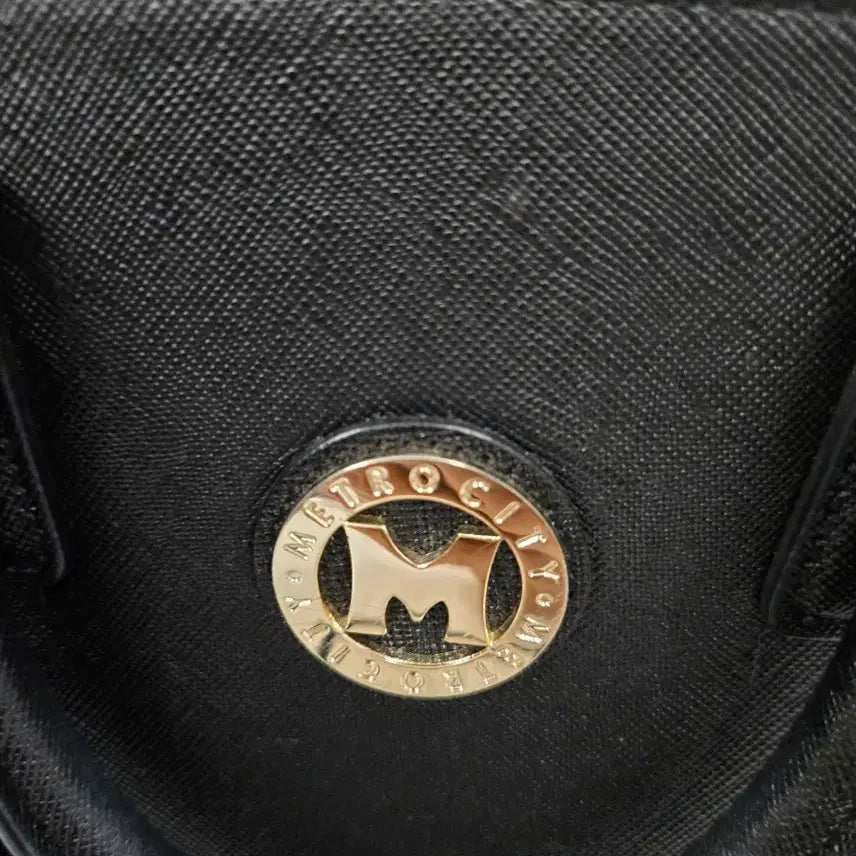 [BUNJANG] Metrocity Saffiano Crossbody/Shoulder Bag / (무배)메트로시티 사피아노 크로스백/숄더백