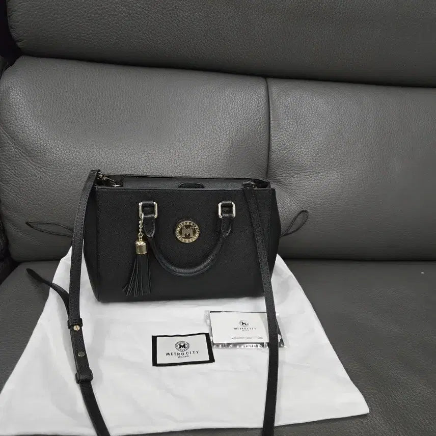 [BUNJANG] Metrocity Saffiano Crossbody/Shoulder Bag / (무배)메트로시티 사피아노 크로스백/숄더백