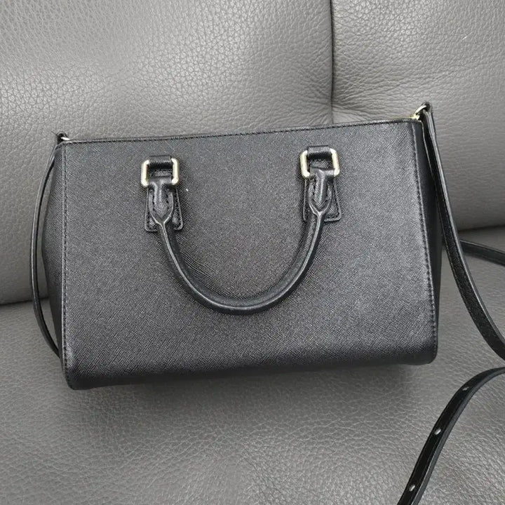 [BUNJANG] Metrocity Saffiano Crossbody/Shoulder Bag / (무배)메트로시티 사피아노 크로스백/숄더백