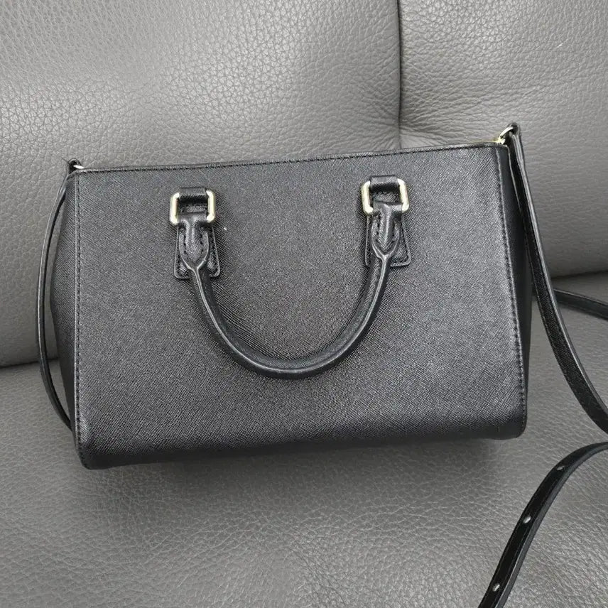[BUNJANG] Metrocity Saffiano Crossbody/Shoulder Bag / (무배)메트로시티 사피아노 크로스백/숄더백