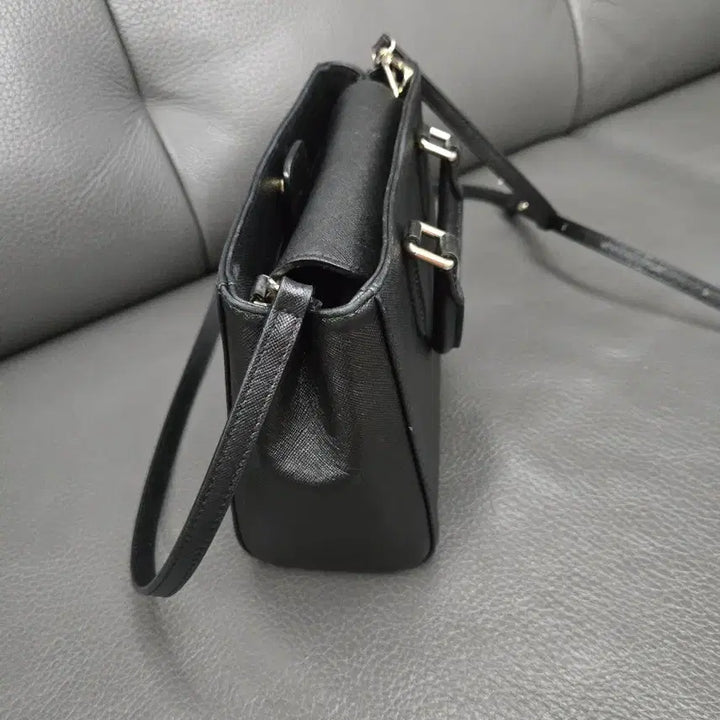 [BUNJANG] Metrocity Saffiano Crossbody/Shoulder Bag / (무배)메트로시티 사피아노 크로스백/숄더백