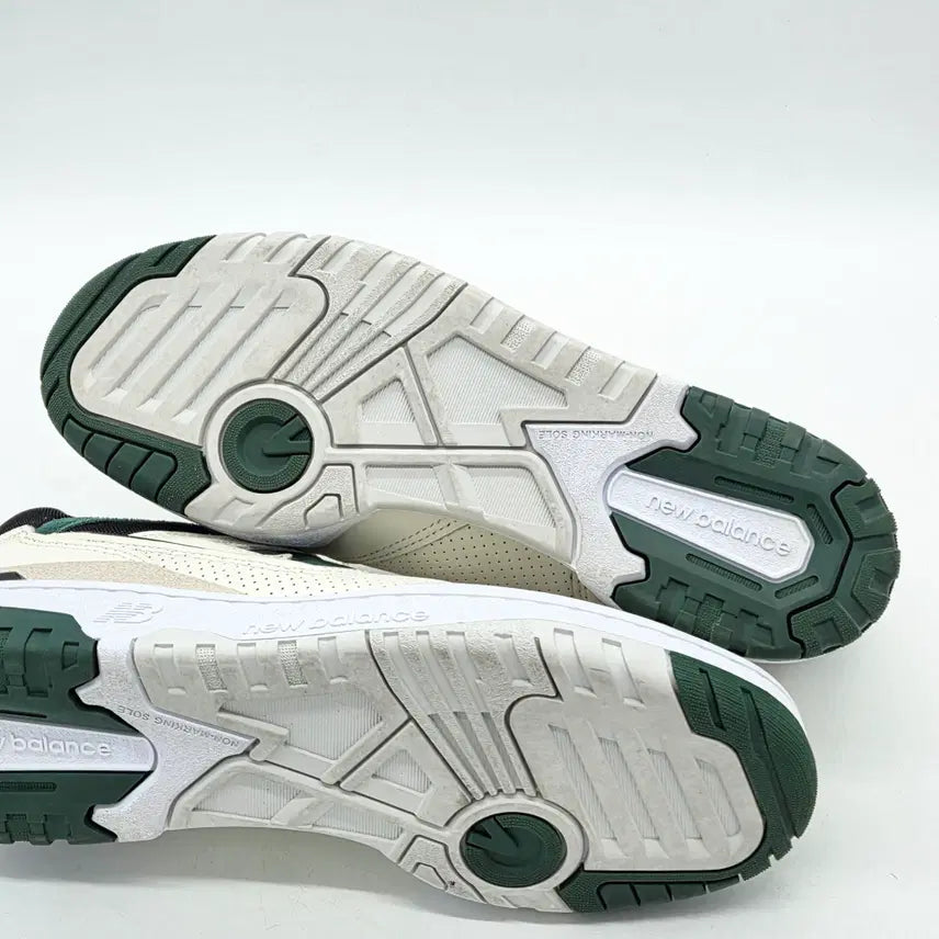 [BUNJANG] New Balance 550 Sea Salt Green Sneakers / 뉴발란스 550 씨 솔트 그린 (270 D)