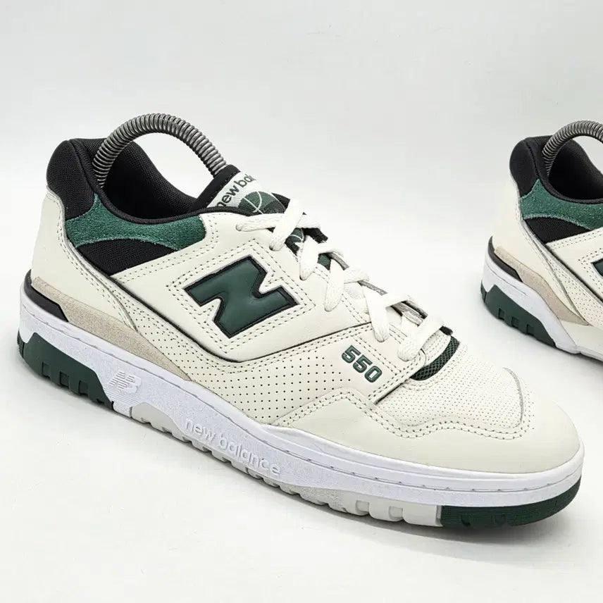 [BUNJANG] New Balance 550 Sea Salt Green Sneakers / 뉴발란스 550 씨 솔트 그린 (270 D)