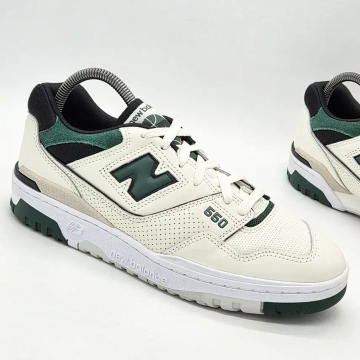 [BUNJANG] New Balance 550 Sea Salt Green Sneakers / 뉴발란스 550 씨 솔트 그린 (270 D)