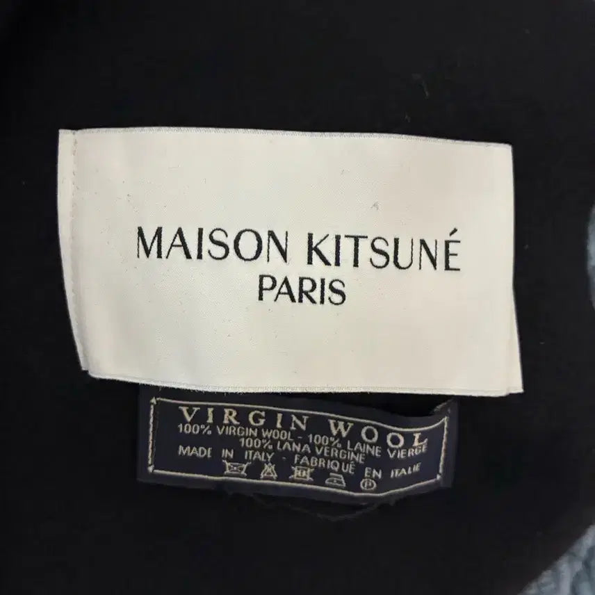 [BUNJANG] Maison Kitsune Fox Head Black Muffler / 메종키츠네 폭스헤드 블랙 머플러